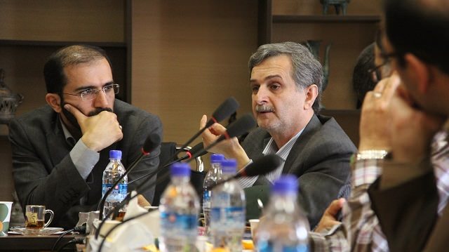جلسه انجمن و كمیته نهضت مطالعه مفید در شهرداری بندر انزلی برگزار شد