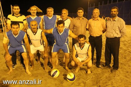 تیم آتش نشانی مركزی قهرمان مسابقات والیبال ساحلی جام رمضان