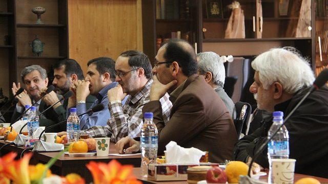 دست نوشته شهردار - تقديم به سروان حسين زاده و ابوالفضل