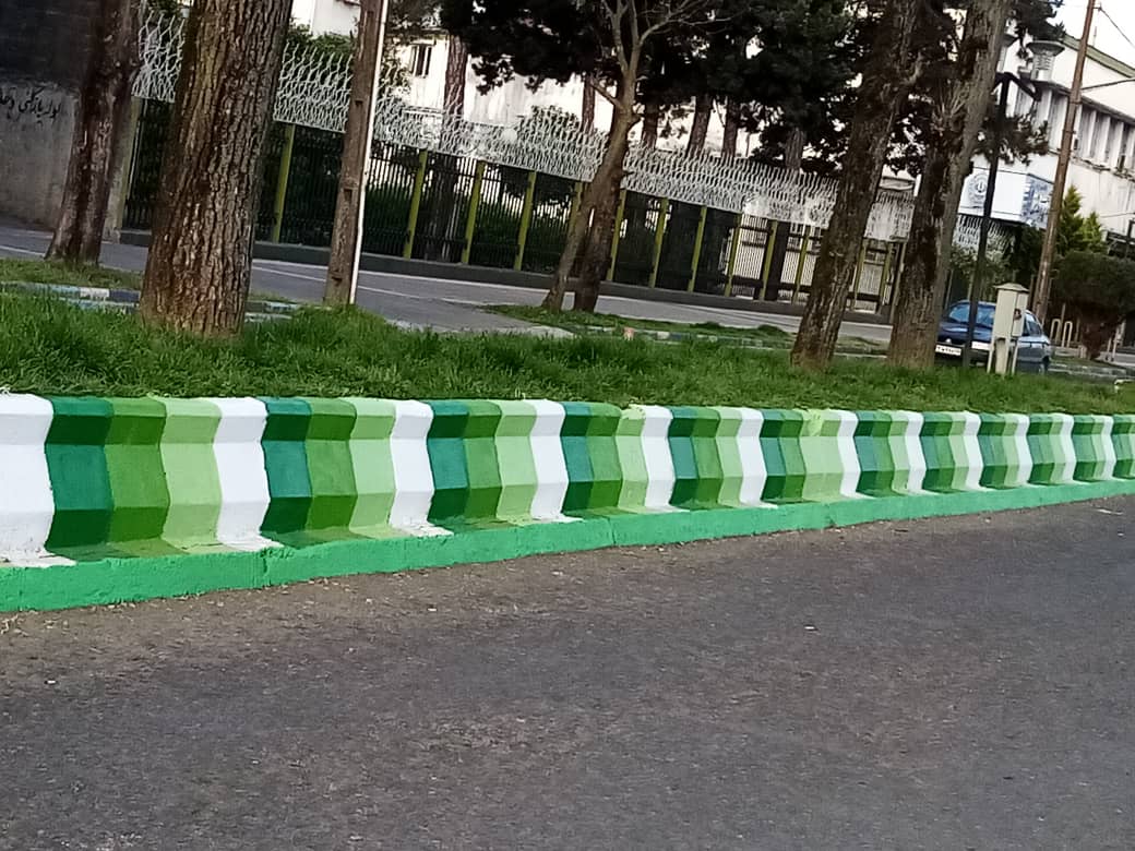 گزارش رنگ آميزي جداول و نرده ها و ديواره و ... توسط شهرداري بندرانزلي