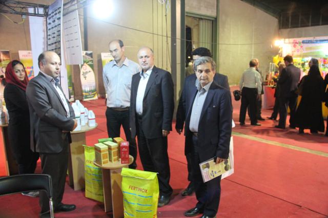 مسئولان شهرستان بندرانزلی از نمایشگاه تخصصی كشاورزی و گل و گیاه دیدن كردند