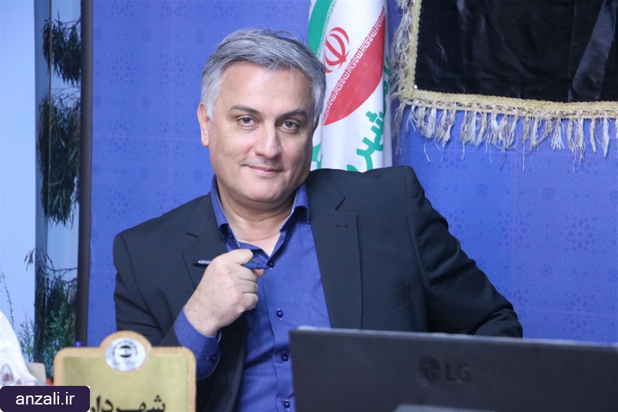 نطق شهردار بندرانزلي در هشتاد و پنجمين جلسه شوراي اسلامي شهر بندرانزلي