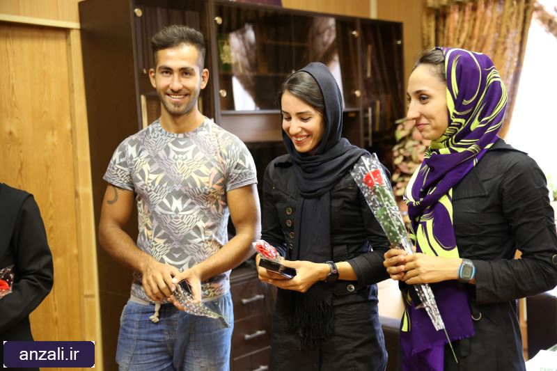 تجليل از قهرمانان رشته روئينگ