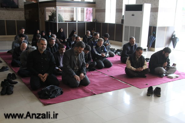 برگزاری دعای پرفیض زیارت عاشورا درشهرداری