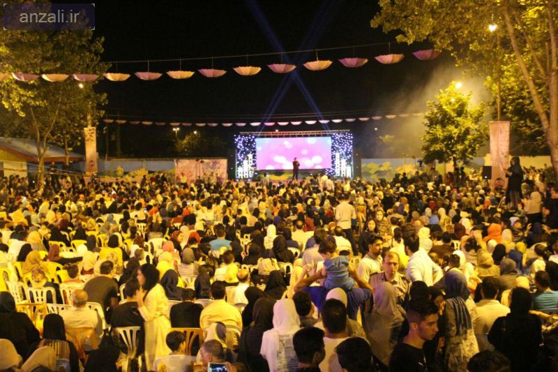 افتتاحیه جشنواره گل دهی لاله های تالابی