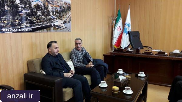دیدار سرمربی سابق تیم ملوان با شهردار