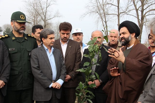 امام جمعه انزلی: عزیزان ما در شهرداری سربازان گمنامند